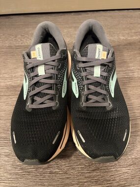 Brooks Women's Ghost 14 Black Peach